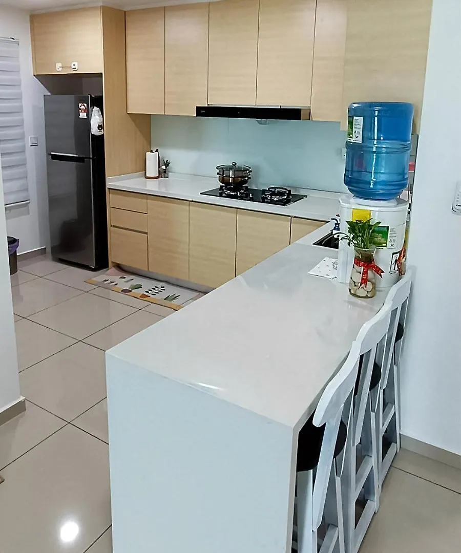 Metropol Serviced Apartment Nice Pool View 3 Br Bukit Mertajam Malaysia