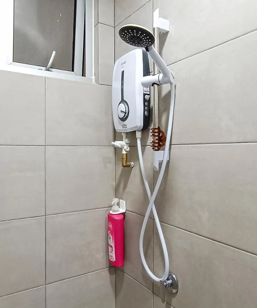 Metropol Serviced Apartment Nice Pool View 3 Br Bukit Mertajam